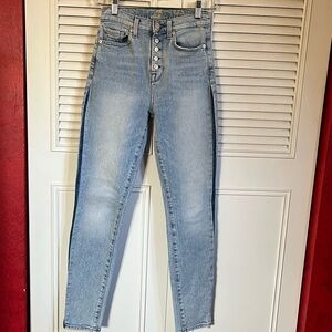 7 for All Mankind The High Waist Skinny Light Wash Jeans Sz 25